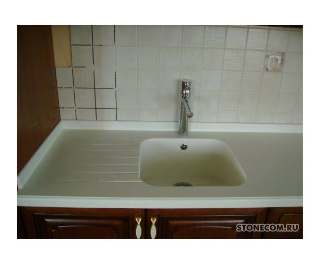 Акриловые столешницы из Tristone S-110 Cream Sands

